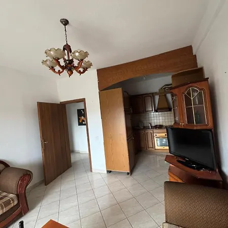 아파트 Holidays Apartment Durrës